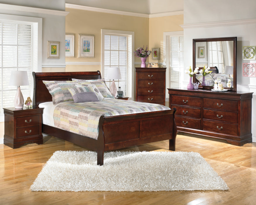 Alisdair  Sleigh Bed With Mirrored Dresser