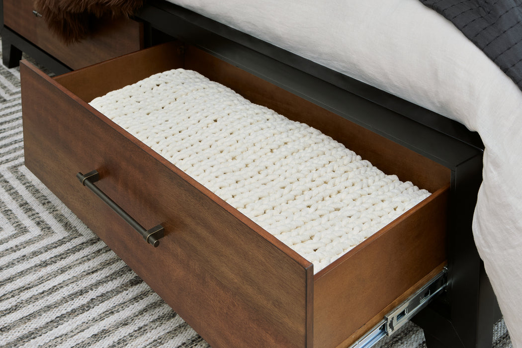 Kraeburn King Panel Storage Bed