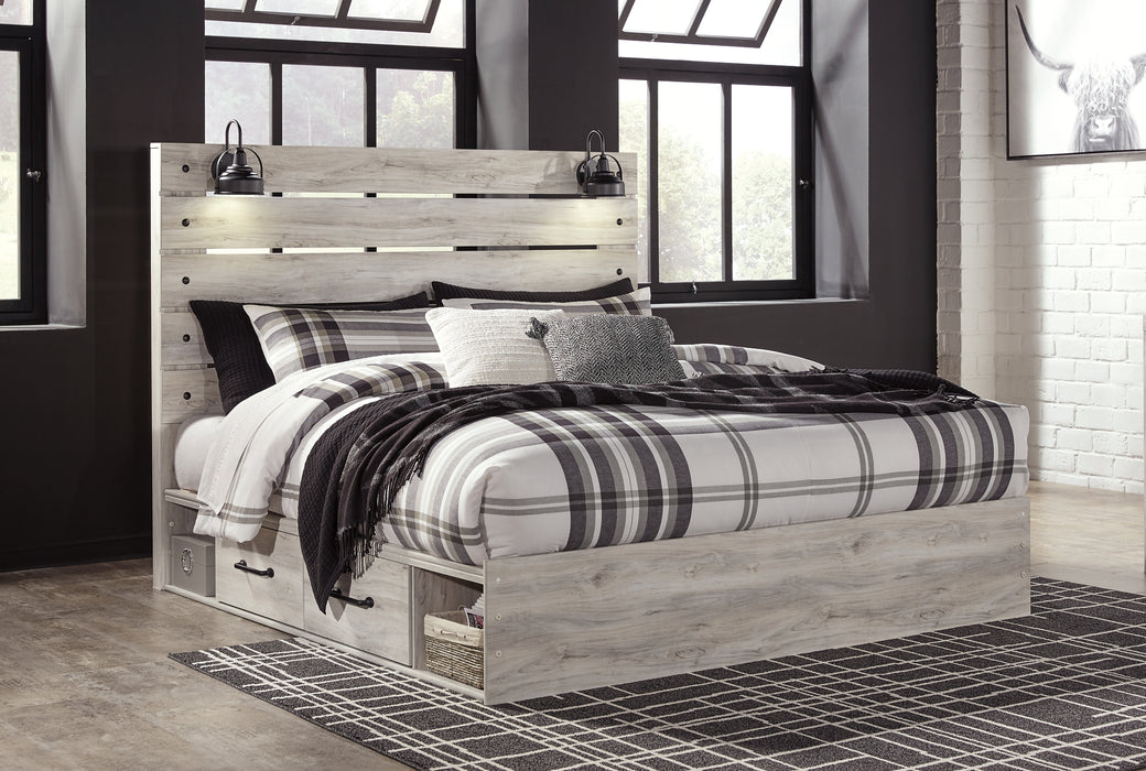 Cambeck King Panel Bed with 4 Storage Drawers with Dresser